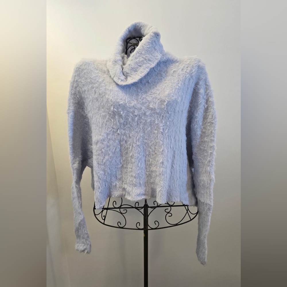 Elegant Sky Blue Women's Turtleneck Sweater